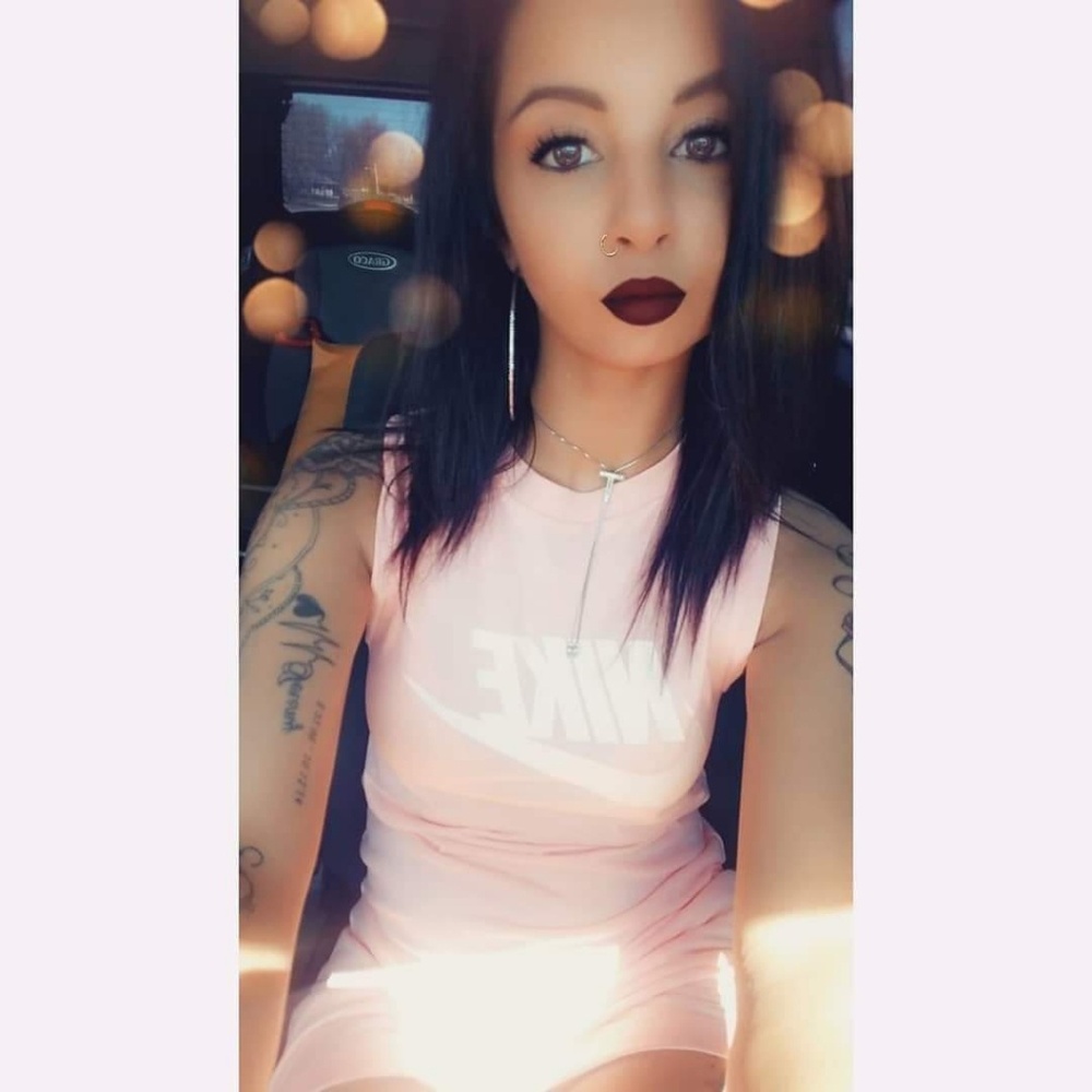 Meet your Posher, Tiffany